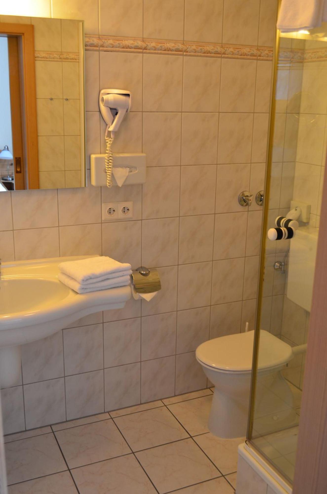 Hotel Altastenberg Winterberg Ruang foto